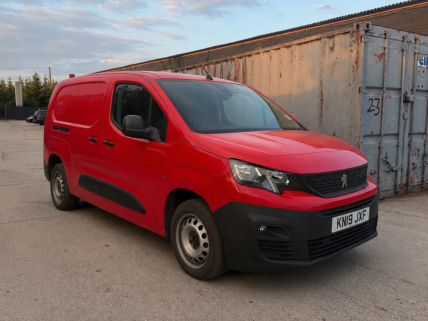 2019 PEUGEOT PARTNER S L2
